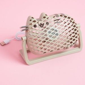 Pusheen fan